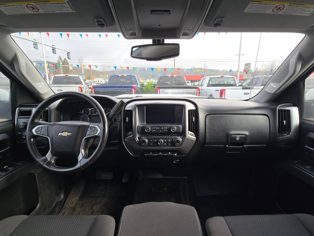 Thumbnail: 2017 Chevrolet Silverado 2500 - 11