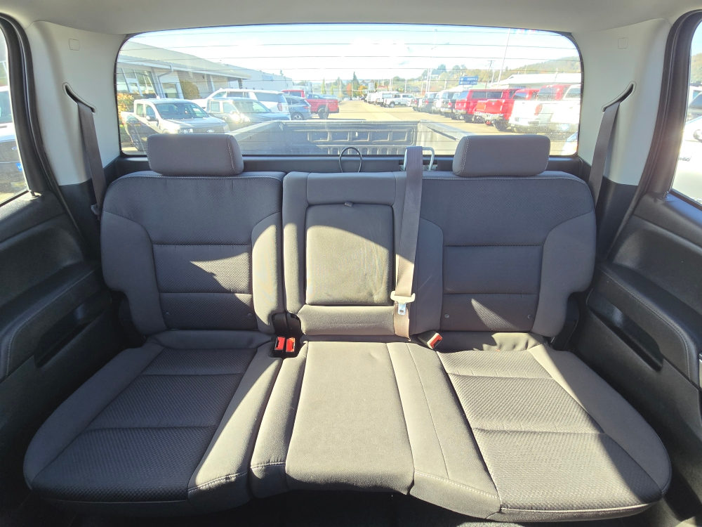 Thumbnail: 2017 Chevrolet Silverado 2500 - 21