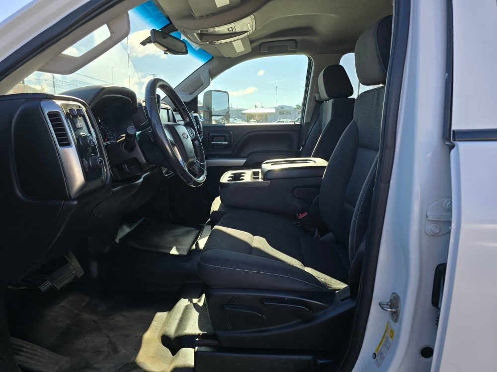 Thumbnail: 2017 Chevrolet Silverado 2500 - 8