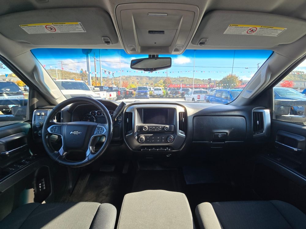 Thumbnail: 2017 Chevrolet Silverado 2500 - 11