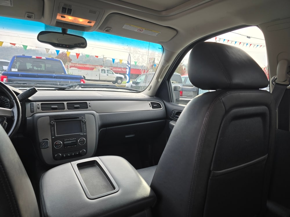 Thumbnail: 2014 Chevrolet Silverado 2500 - 10