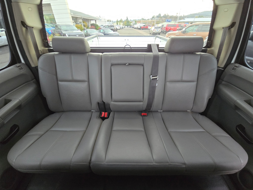 Thumbnail: 2014 Chevrolet Silverado 3500 - 21