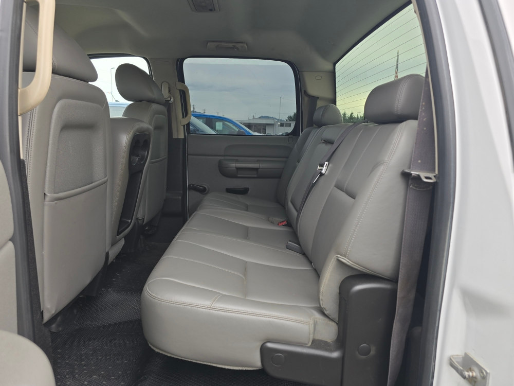 Thumbnail: 2014 Chevrolet Silverado 3500 - 10