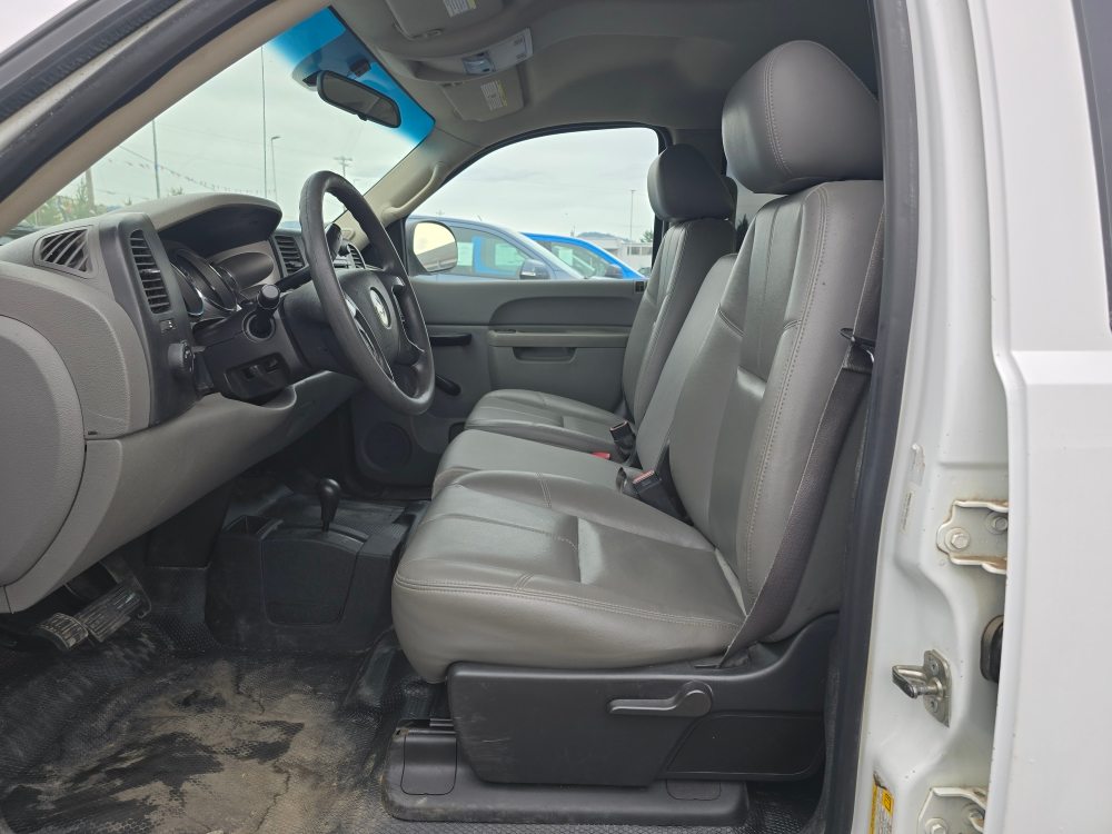 Thumbnail: 2014 Chevrolet Silverado 3500 - 9
