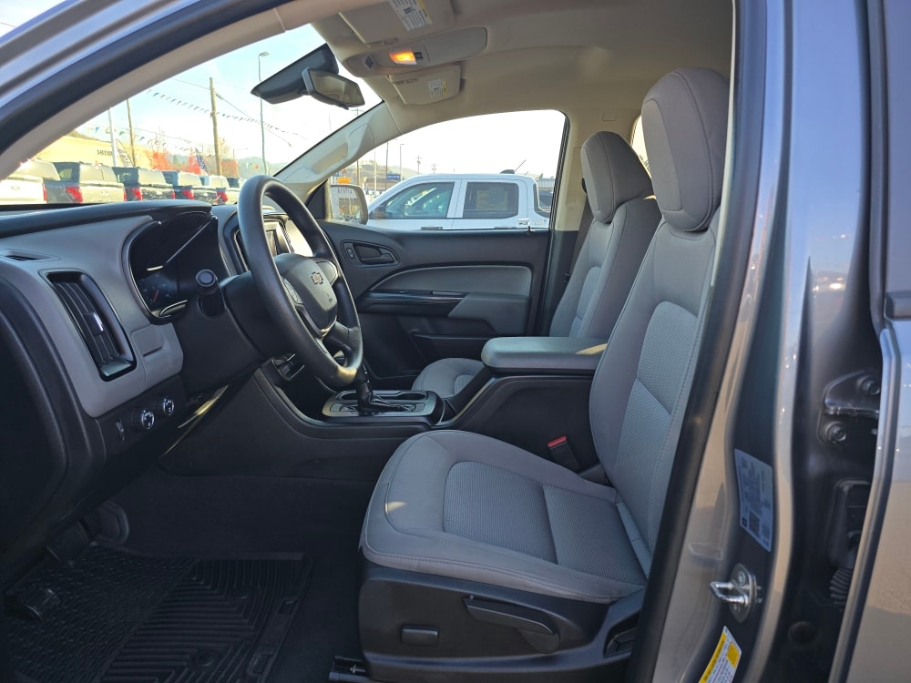 Thumbnail: 2021 Chevrolet Colorado - 8