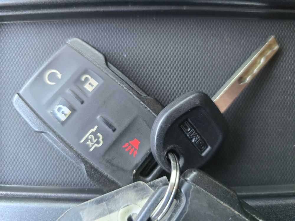 Thumbnail: 2019 GMC Yukon - 16