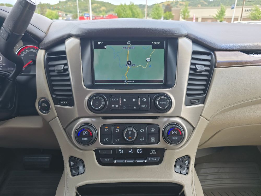 Thumbnail: 2016 GMC Yukon XL - 12