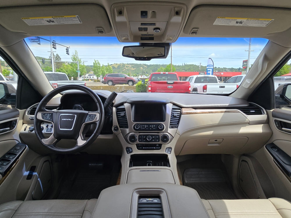 Thumbnail: 2016 GMC Yukon XL - 11