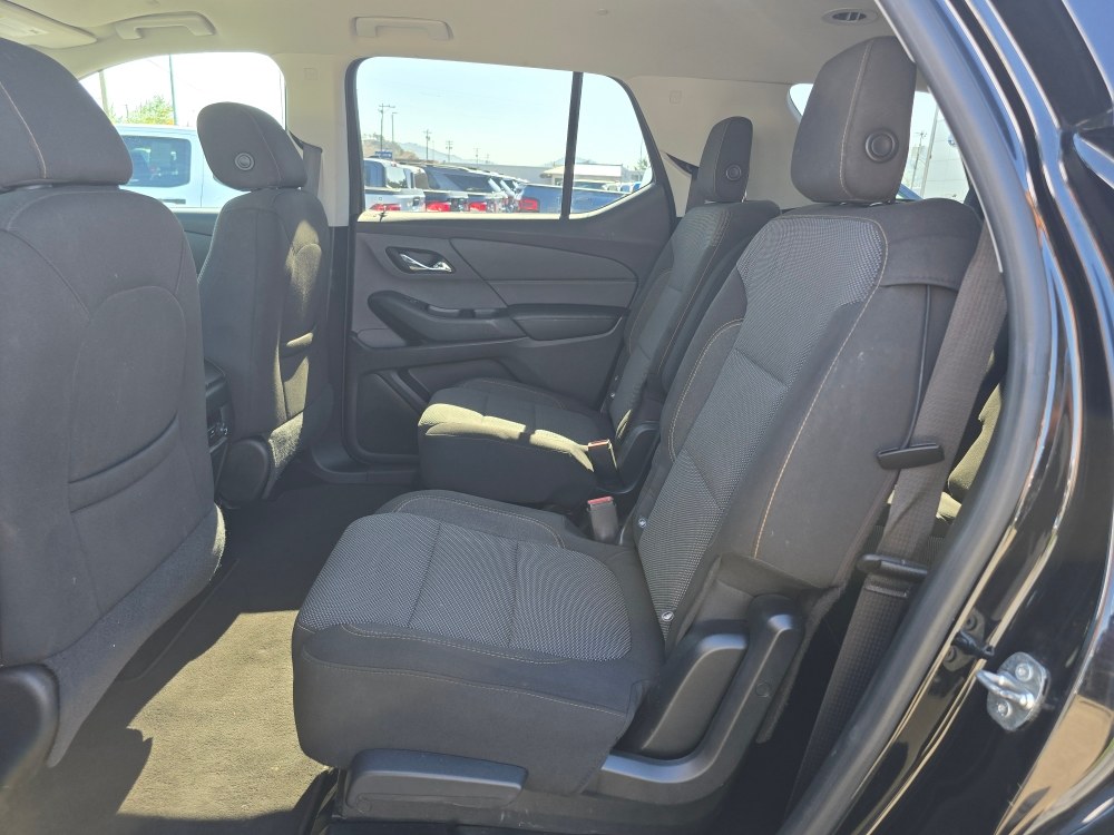 Thumbnail: 2018 Chevrolet Traverse - 10