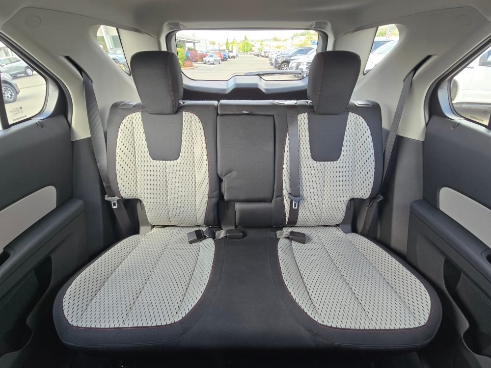 Thumbnail: 2015 Chevrolet Equinox - 20