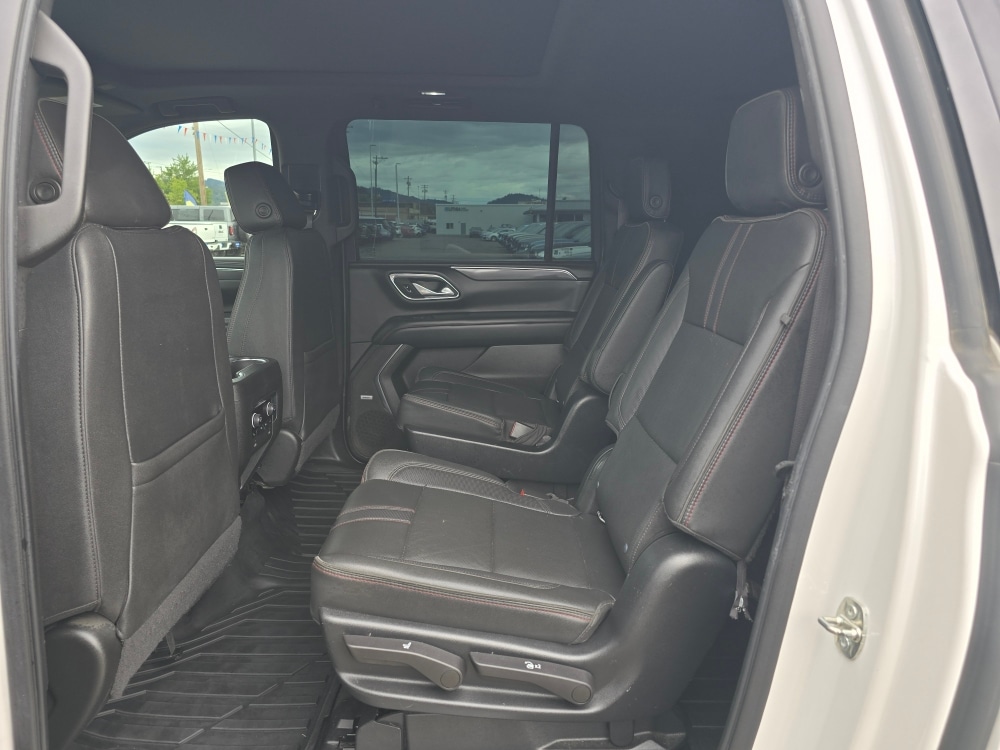 Thumbnail: 2022 Chevrolet Suburban - 11