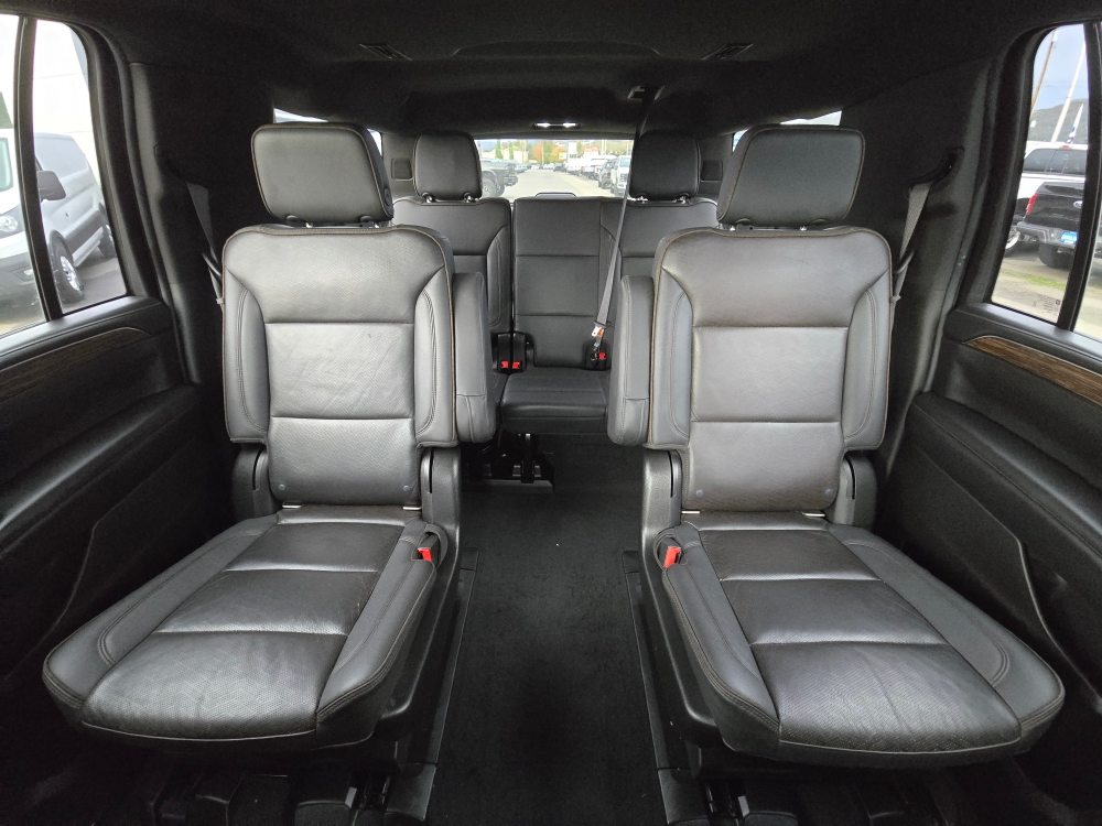 Thumbnail: 2021 Chevrolet Suburban - 21