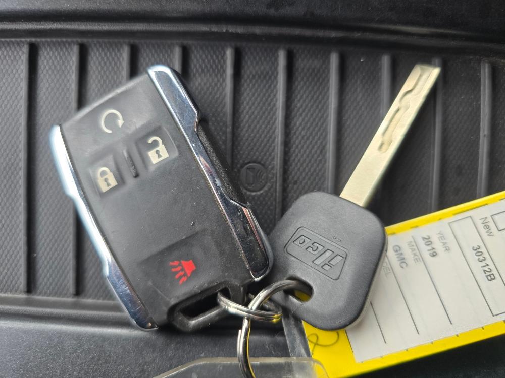 Thumbnail: 2019 GMC Sierra 3500 - 22