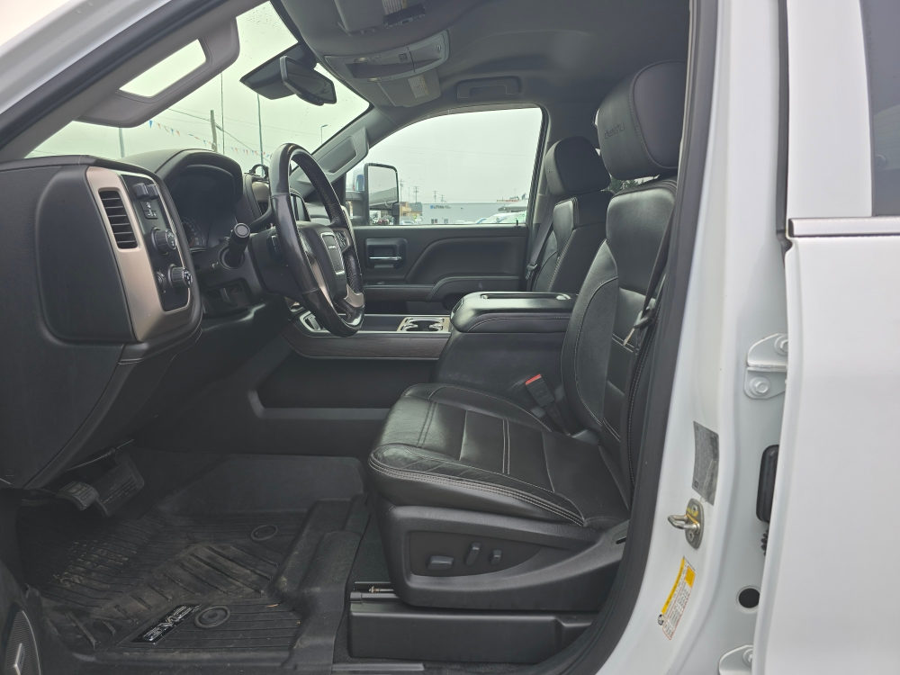 Thumbnail: 2019 GMC Sierra 3500 - 8