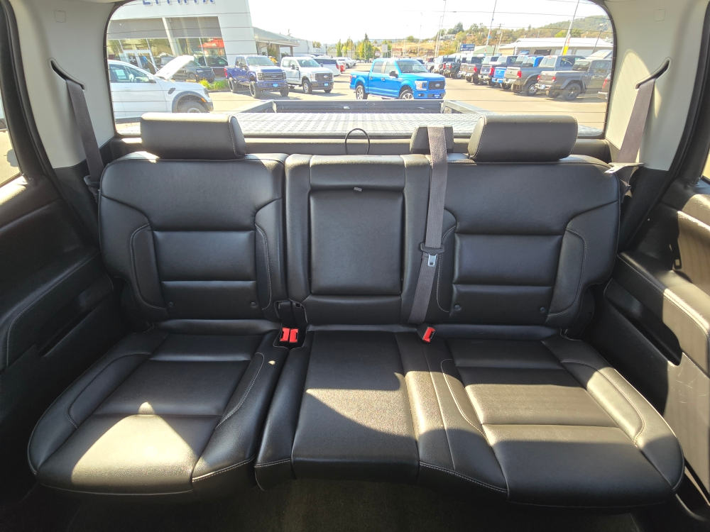 Thumbnail: 2016 GMC Sierra 3500 - 19