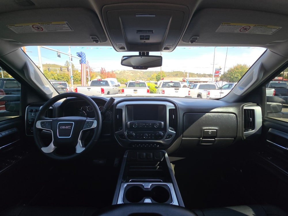 Thumbnail: 2016 GMC Sierra 3500 - 11