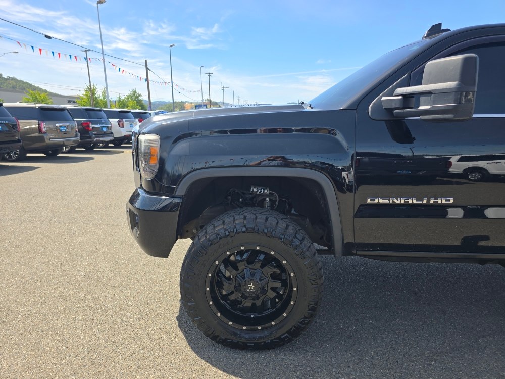 Thumbnail: 2016 GMC Sierra 3500 - 19