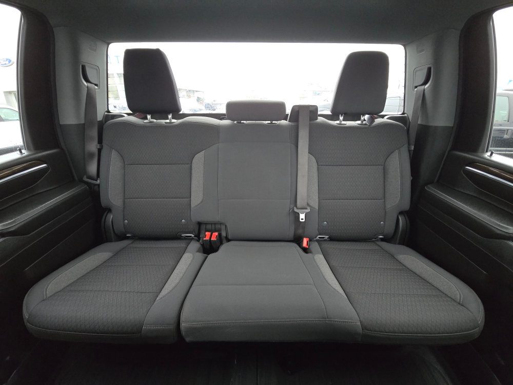 Thumbnail: 2024 GMC Sierra 3500 - 21