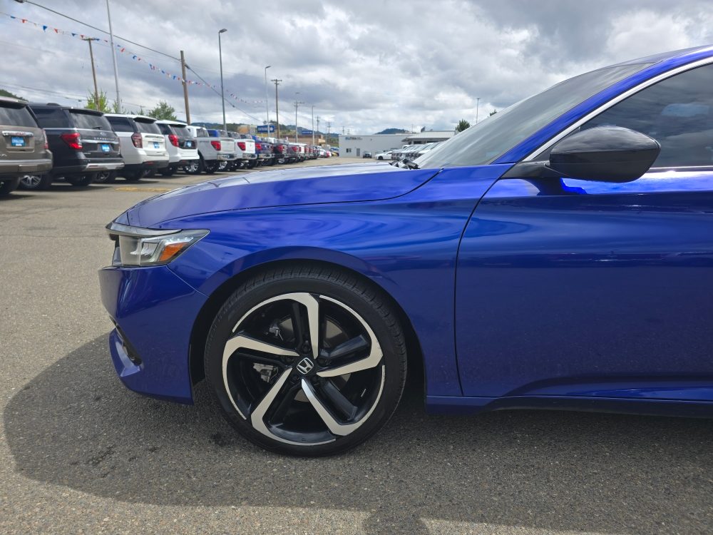 Thumbnail: 2022 Honda Accord - 4