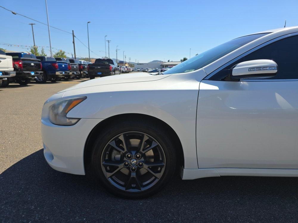 Thumbnail: 2014 Nissan Maxima - 7