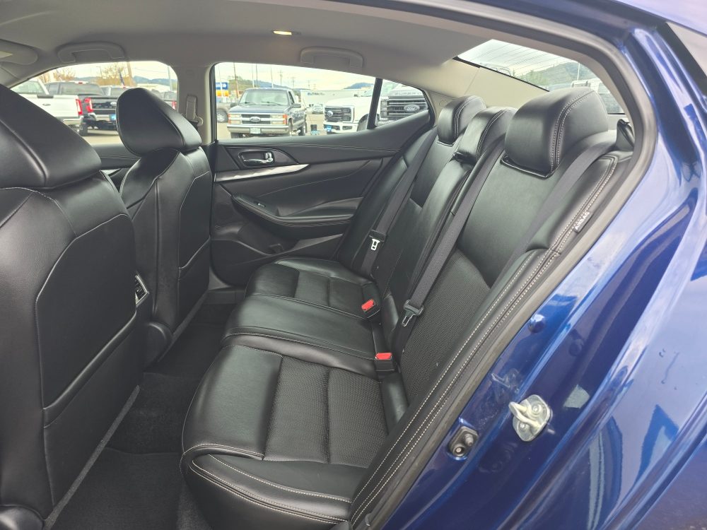 Thumbnail: 2020 Nissan Maxima - 9