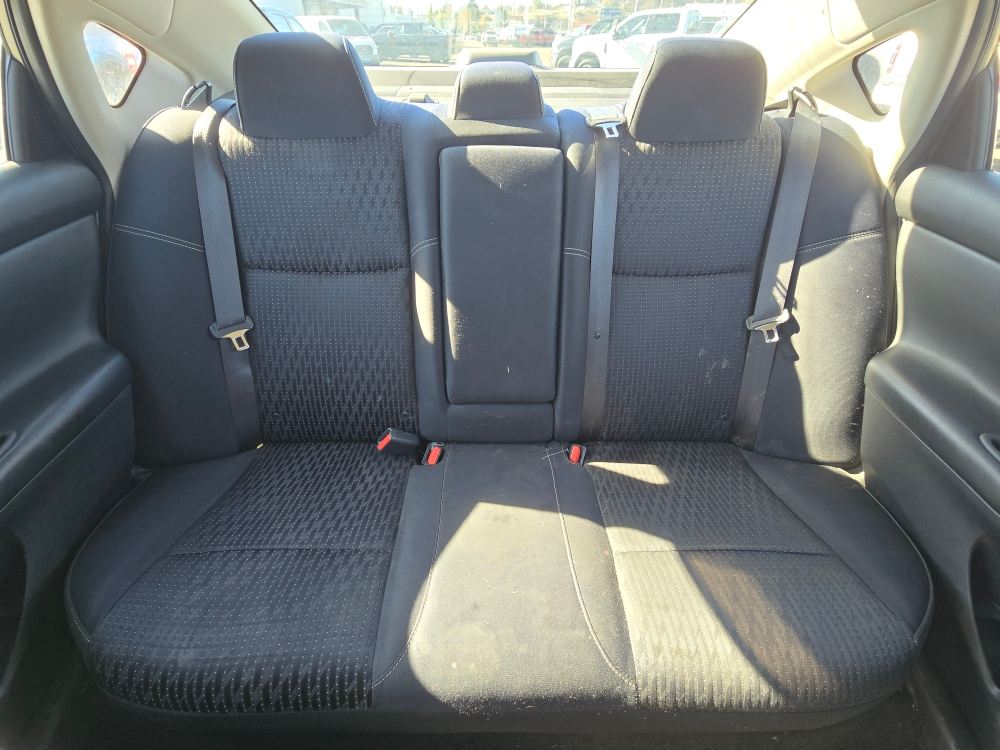 Thumbnail: 2017 Nissan Altima - 19