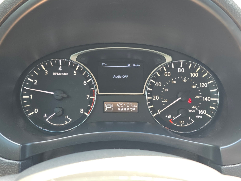 Thumbnail: 2015 Nissan Altima - 14
