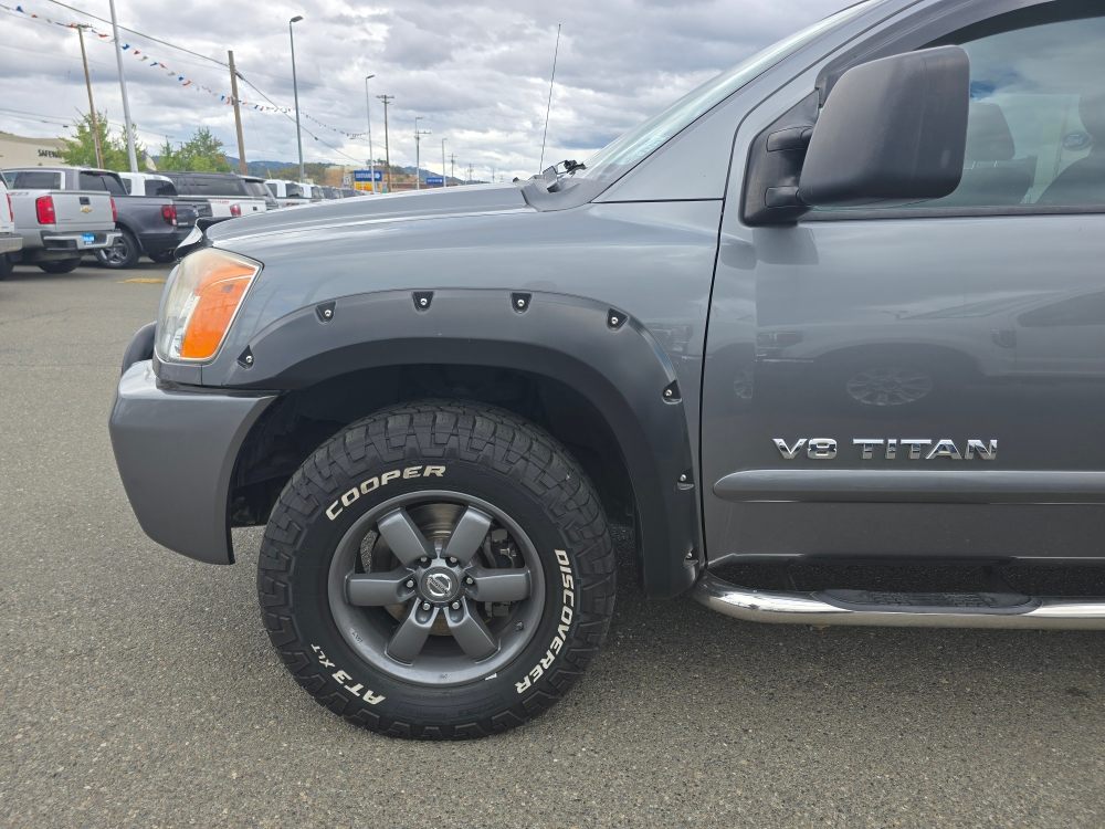 Thumbnail: 2013 Nissan Titan - 4