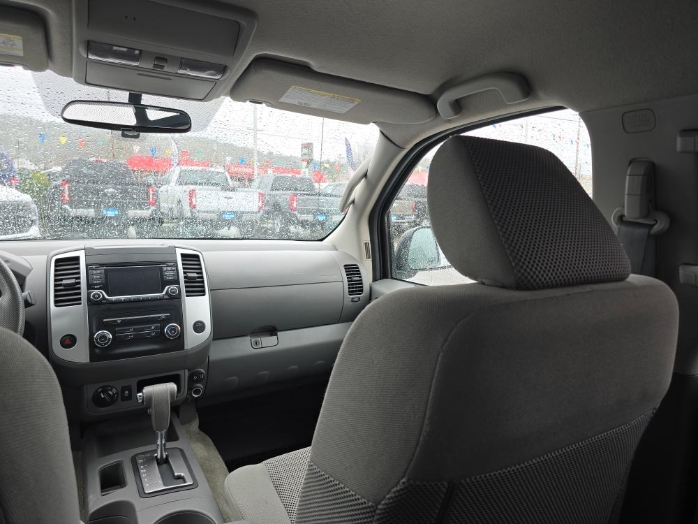 Thumbnail: 2017 Nissan Frontier - 9