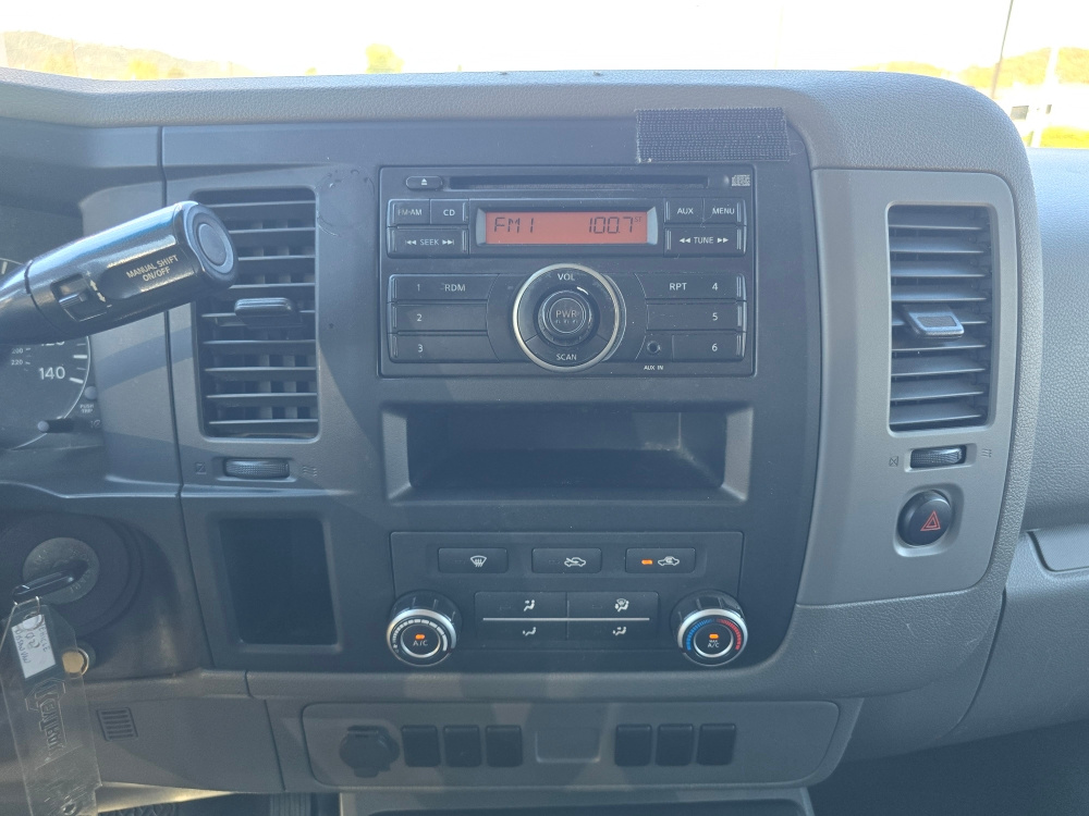 Thumbnail: 2013 Nissan NV - 9