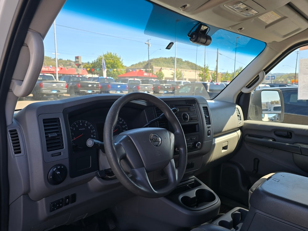 Thumbnail: 2013 Nissan NV - 2