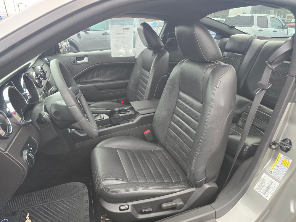 Thumbnail: 2008 Ford Mustang - 11