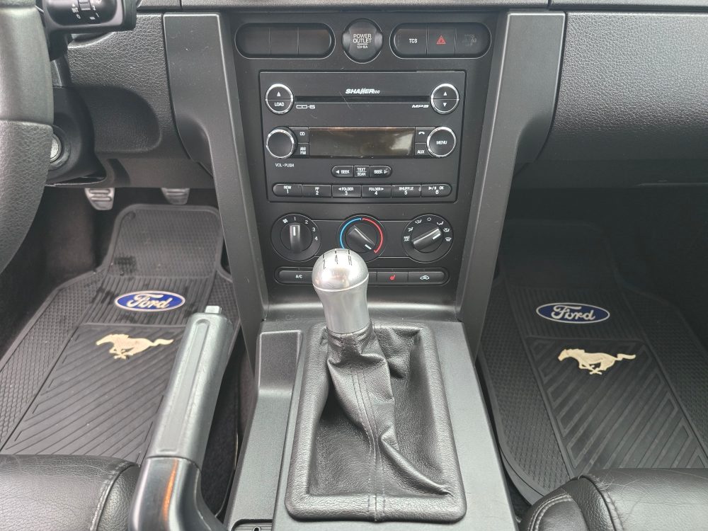 Thumbnail: 2008 Ford Mustang - 13