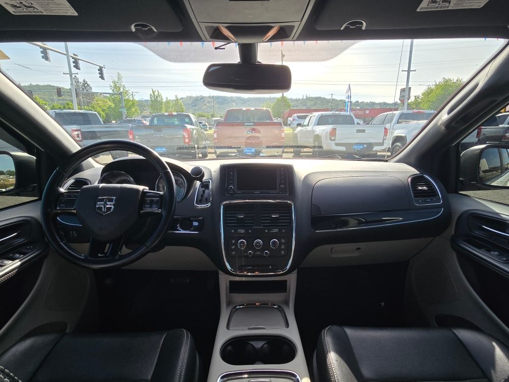 Thumbnail: 2019 Dodge Grand Caravan - 7