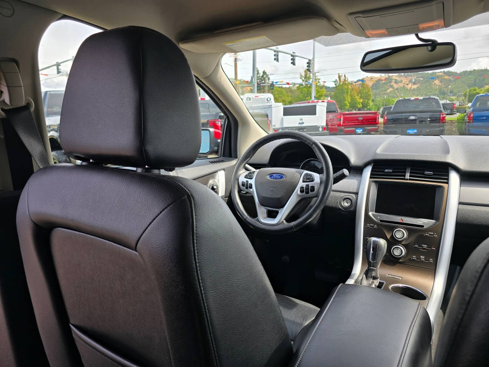 Thumbnail: 2012 Ford Edge - 7