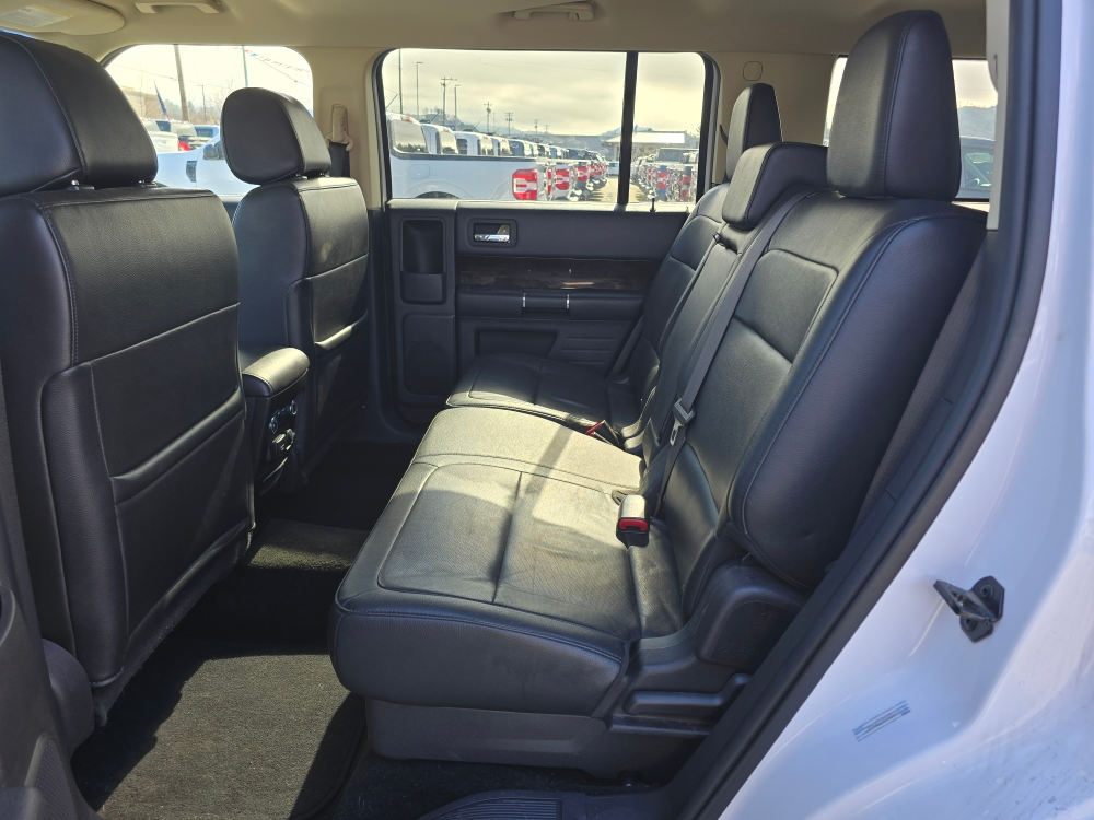 Thumbnail: 2019 Ford Flex - 9