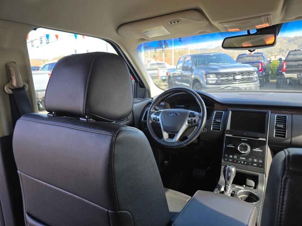 Thumbnail: 2019 Ford Flex - 2