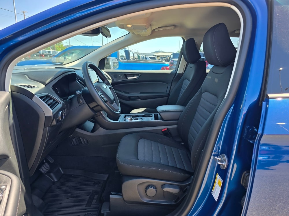 Thumbnail: 2024 Ford Edge - 8