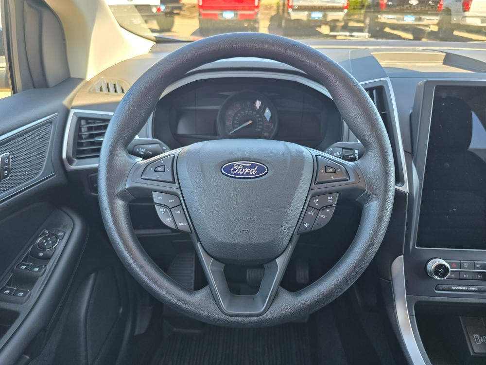 Thumbnail: 2024 Ford Edge - 7