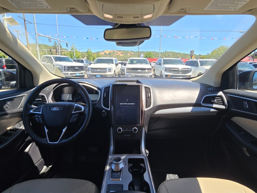 Thumbnail: 2021 Ford Edge - 11