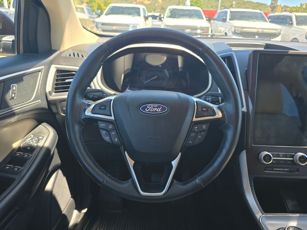 Thumbnail: 2021 Ford Edge - 7