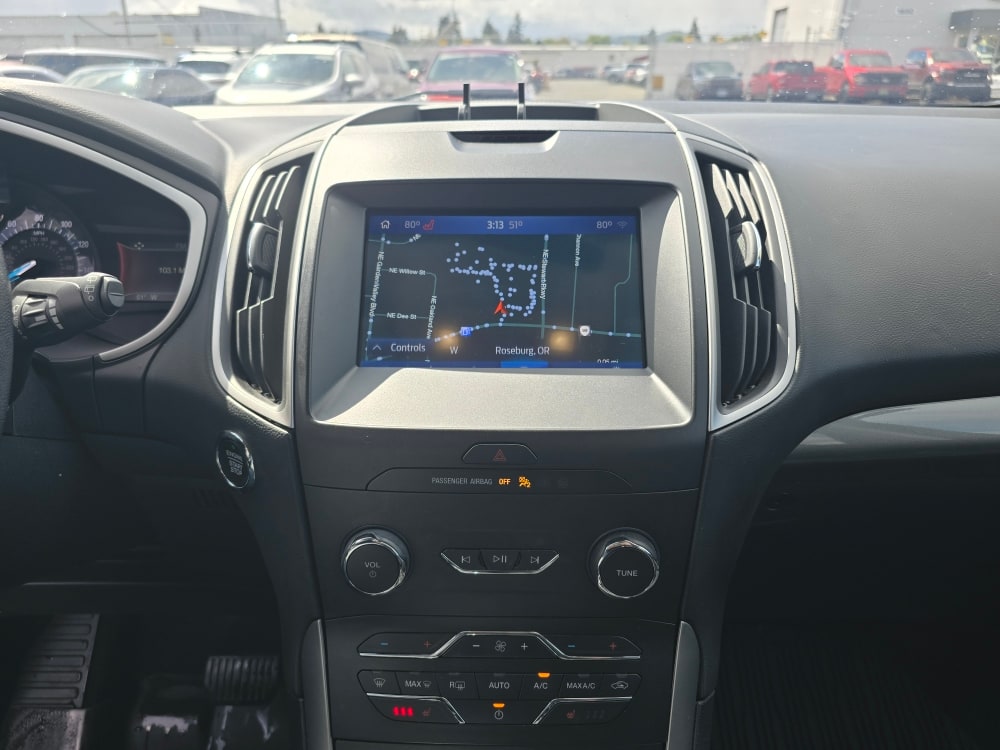 Thumbnail: 2020 Ford Edge - 12