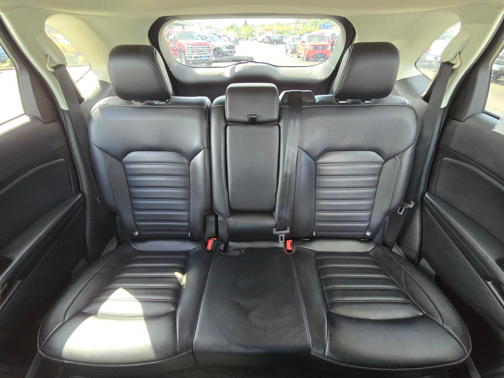 Thumbnail: 2020 Ford Edge - 19