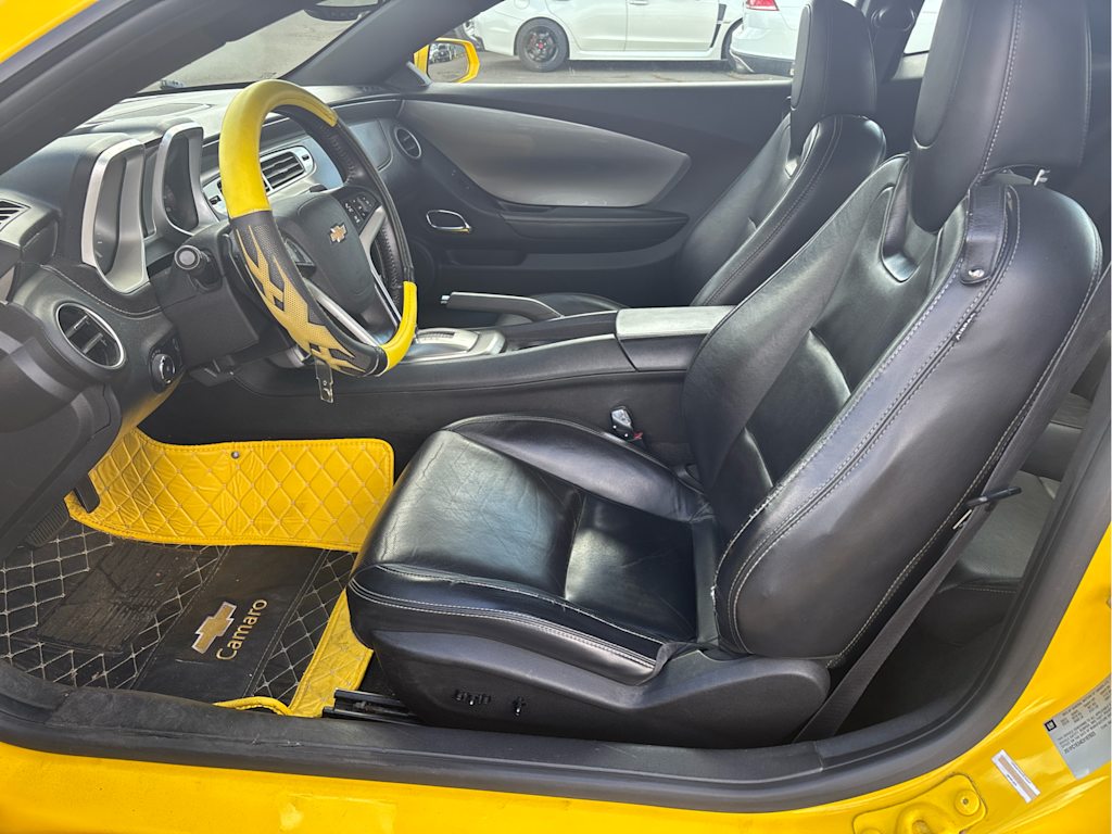 Thumbnail: 2012 Chevrolet Camaro - 4