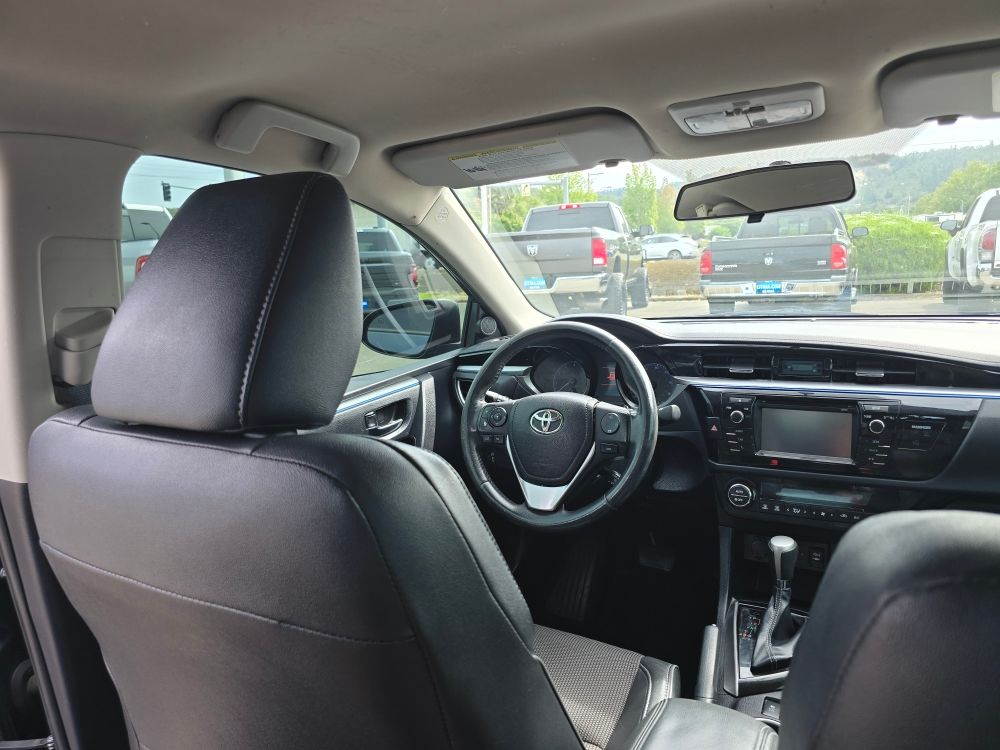 Thumbnail: 2014 Toyota Corolla - 2