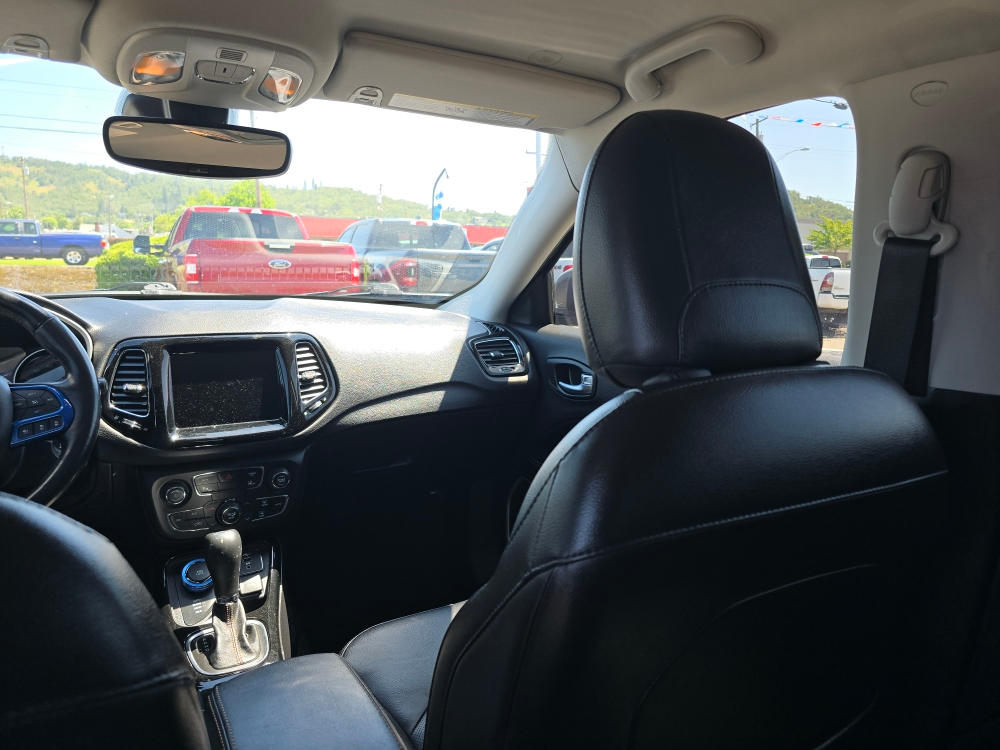 Thumbnail: 2021 Jeep Compass - 10