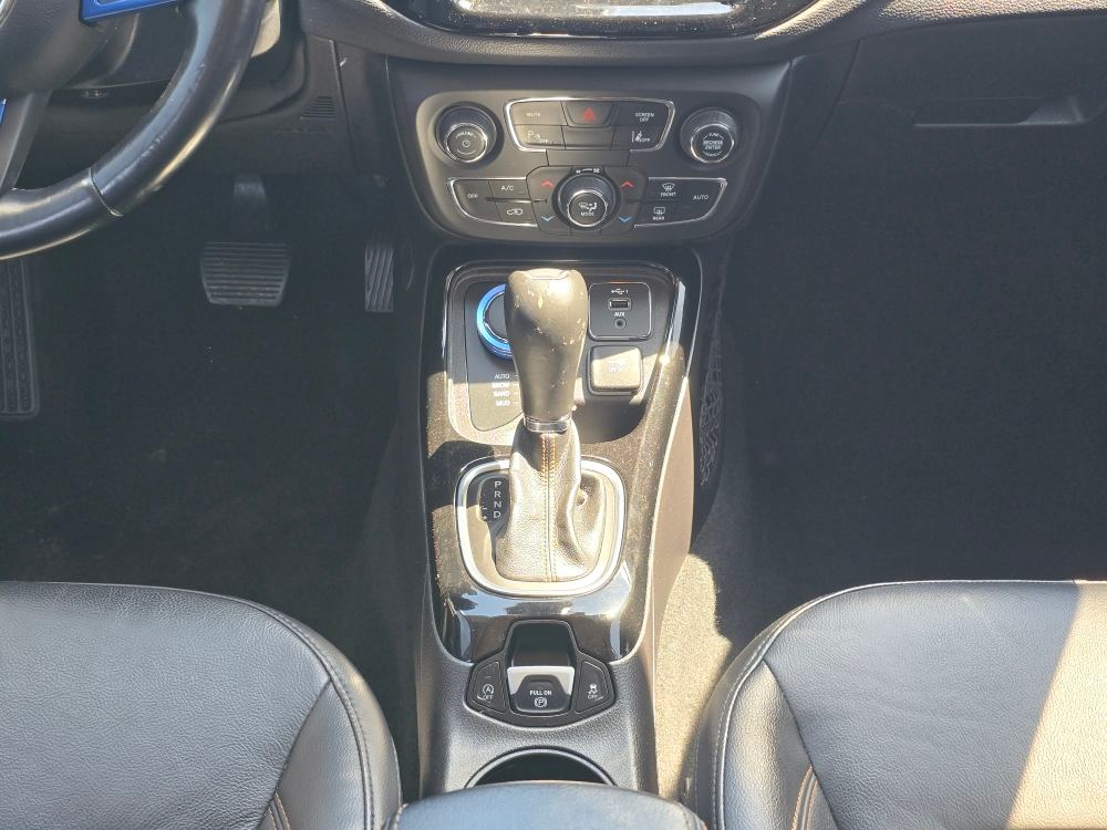 Thumbnail: 2021 Jeep Compass - 13