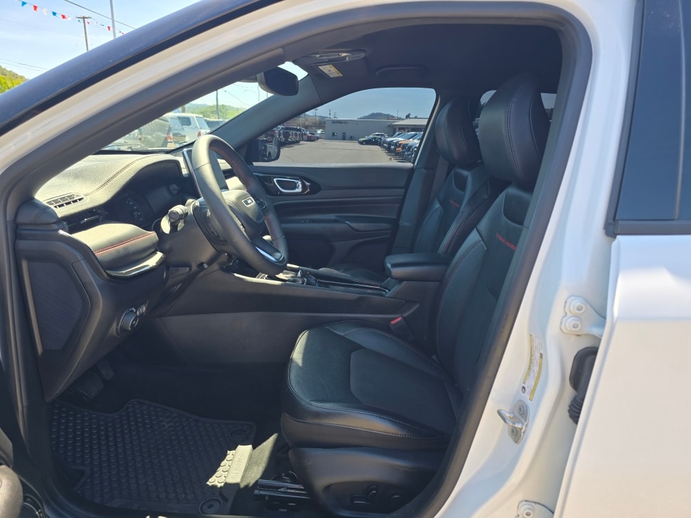 Thumbnail: 2023 Jeep Compass - 8