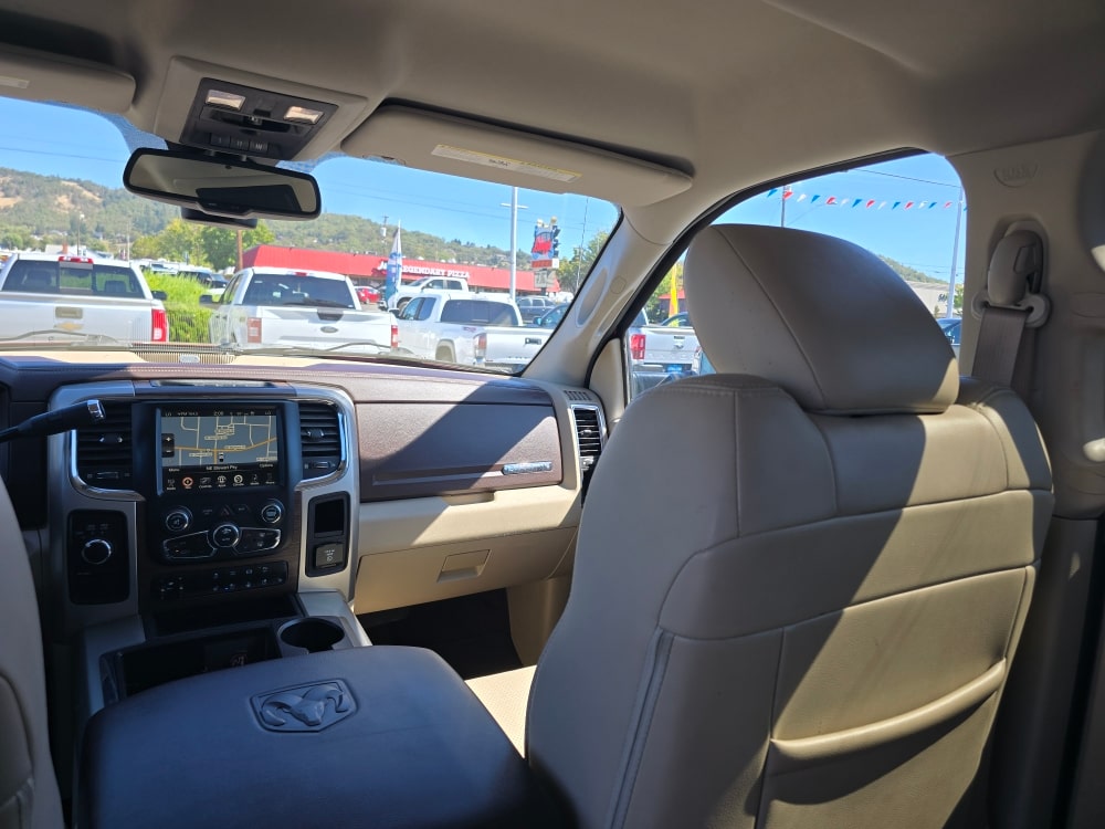 Thumbnail: 2015 RAM 3500 - 10