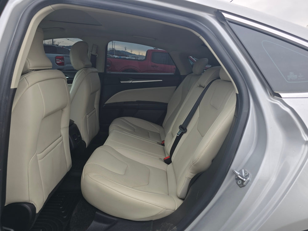 Thumbnail: 2018 Ford Fusion - 10